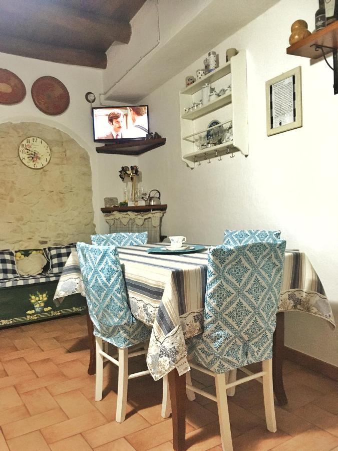 Casa Vacanze "Un Sogno Nel Blu'" Бауней Екстериор снимка